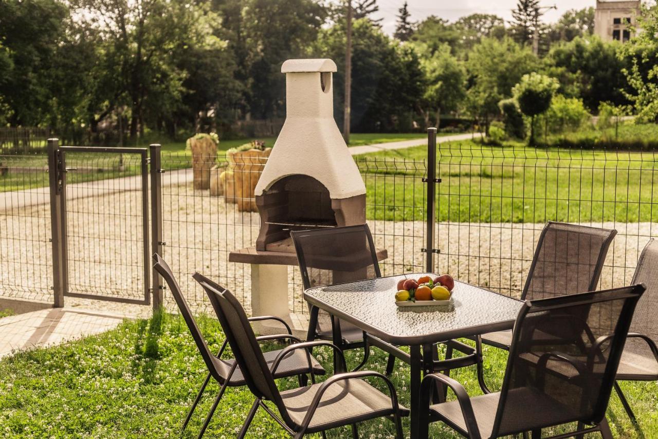 Apartament Apartament Pod Lasem Oldrzychowice Klodzkie Zewnętrze zdjęcie